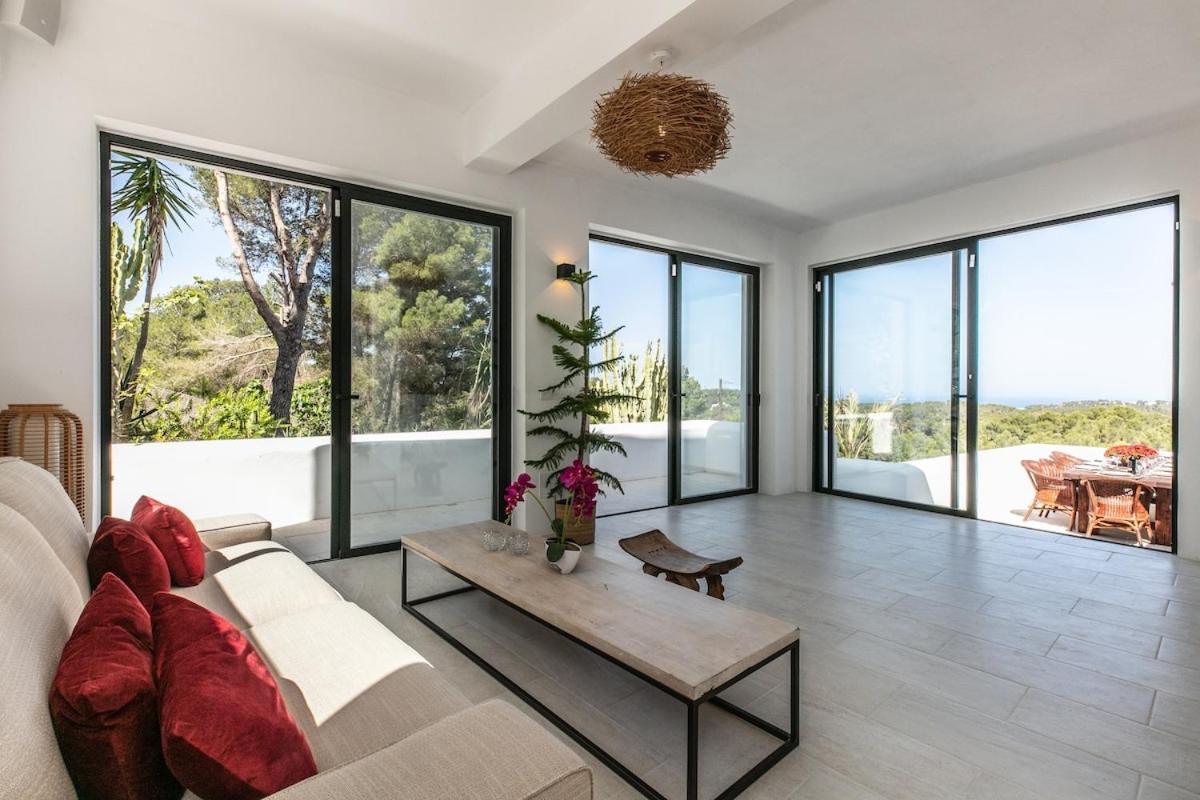 Sunset Villa With Pool And Seaview Cala Tarida  Exterior foto